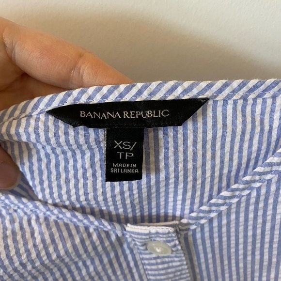 Banana Republic Seersucker Striped Tank - Picture 4 of 6